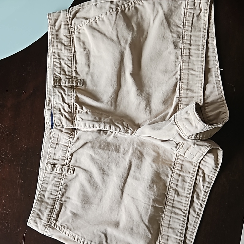 Gap brand - size 12 - khaki short